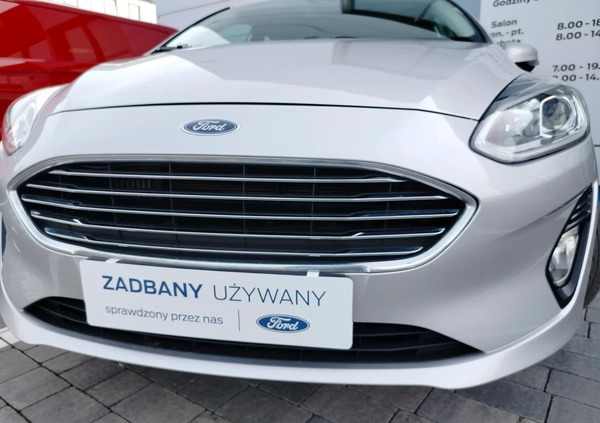 Ford Fiesta cena 56900 przebieg: 111607, rok produkcji 2020 z Toruń małe 742